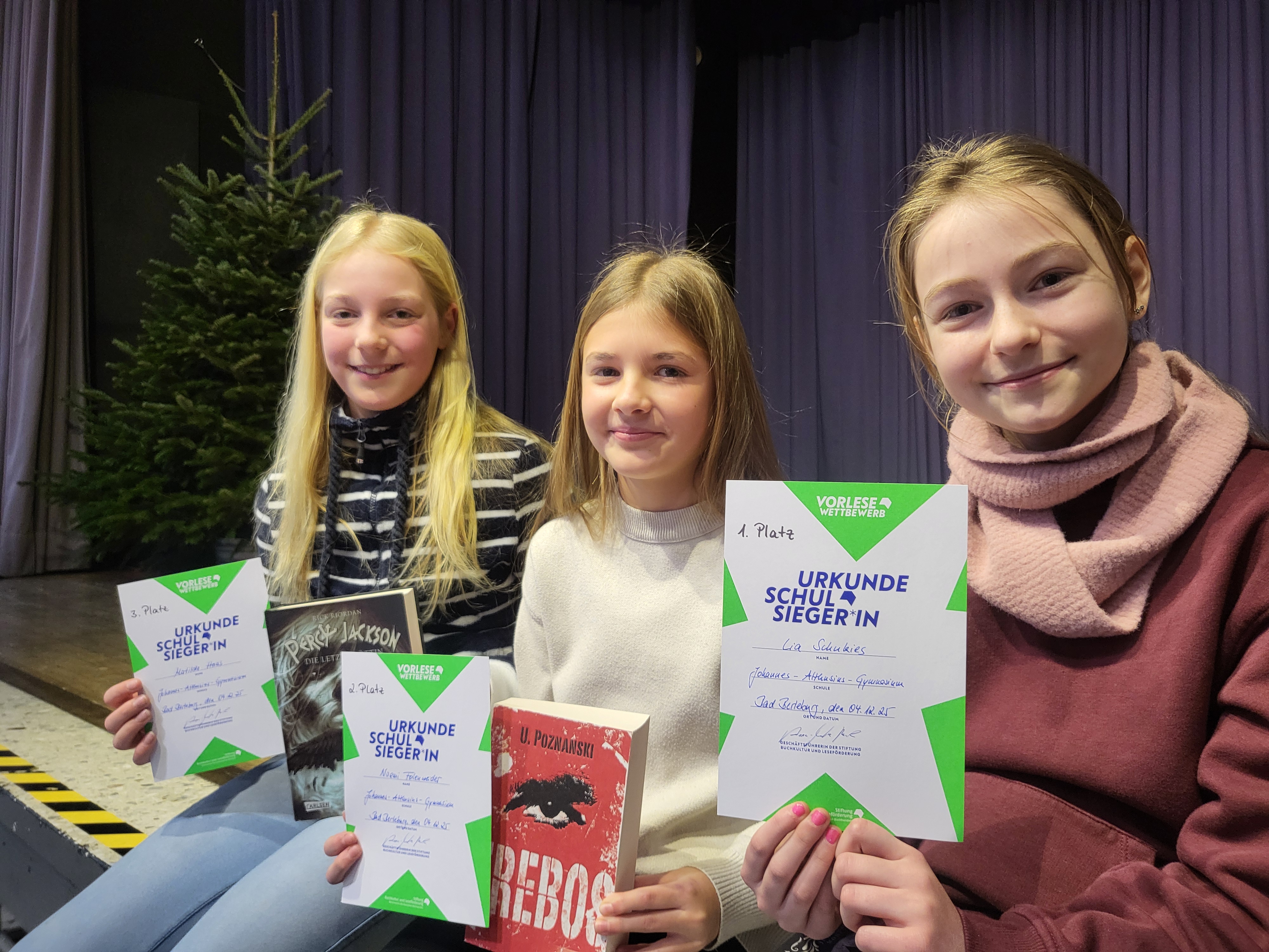 Lesespaß am JAG: Vorlesewettbewerb der 6. Klassen  